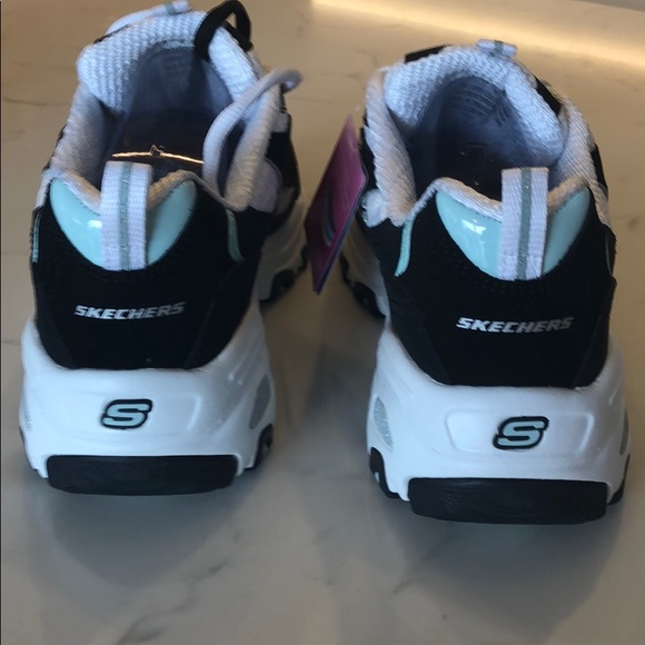 Skechers D’Lites - Picture 3 of 4